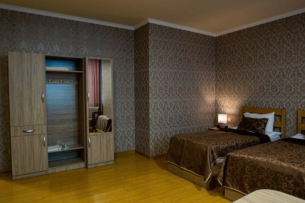 Inga Hotel Yerevan Bagian luar foto