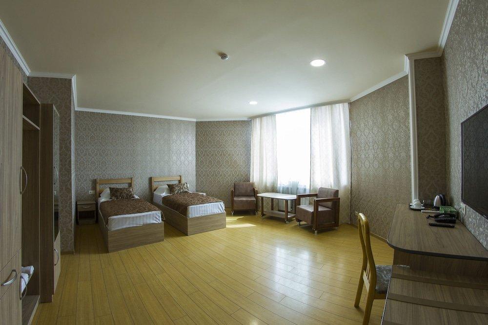 Inga Hotel Yerevan Bagian luar foto