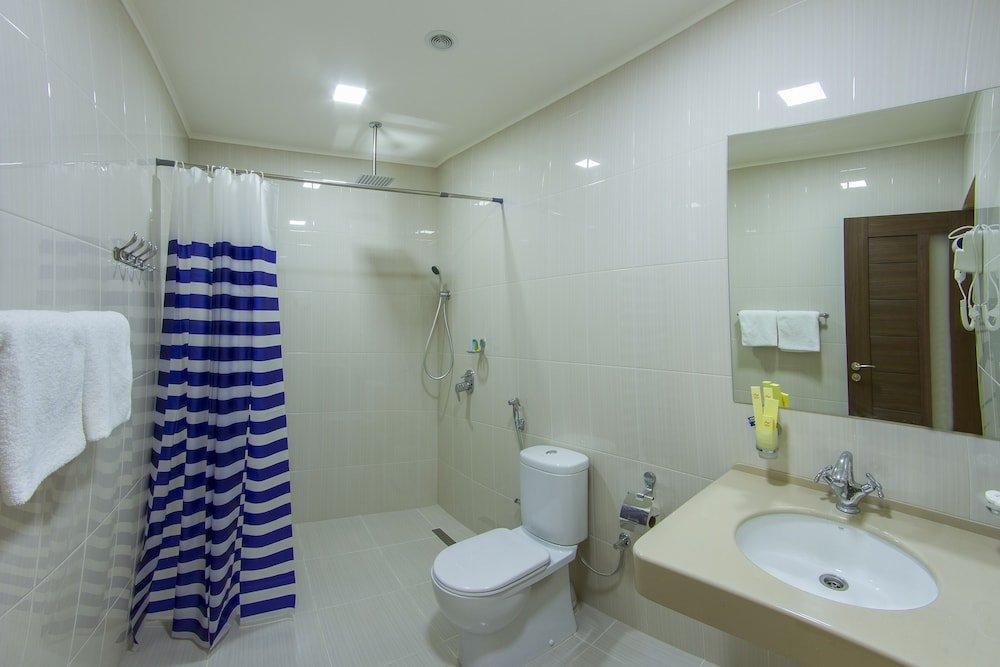 Inga Hotel Yerevan Bagian luar foto