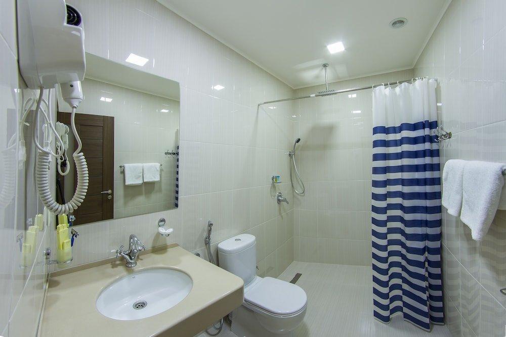 Inga Hotel Yerevan Bagian luar foto
